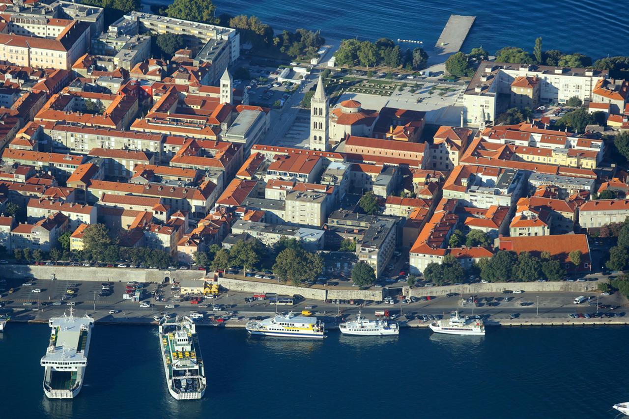 The 2Sisters Suite Zadar Bagian luar foto